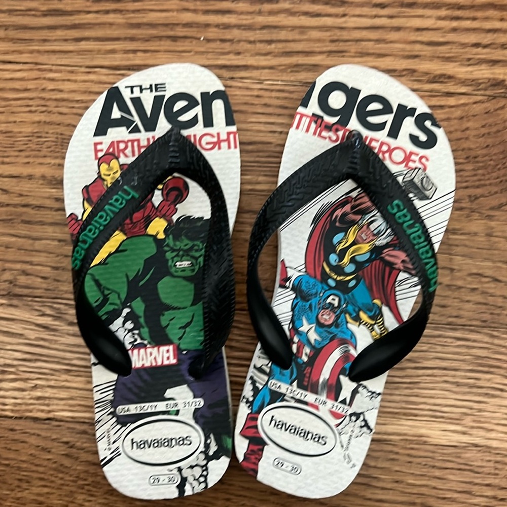 Havaianas sandals, boys size 13/1 EUR 31/32